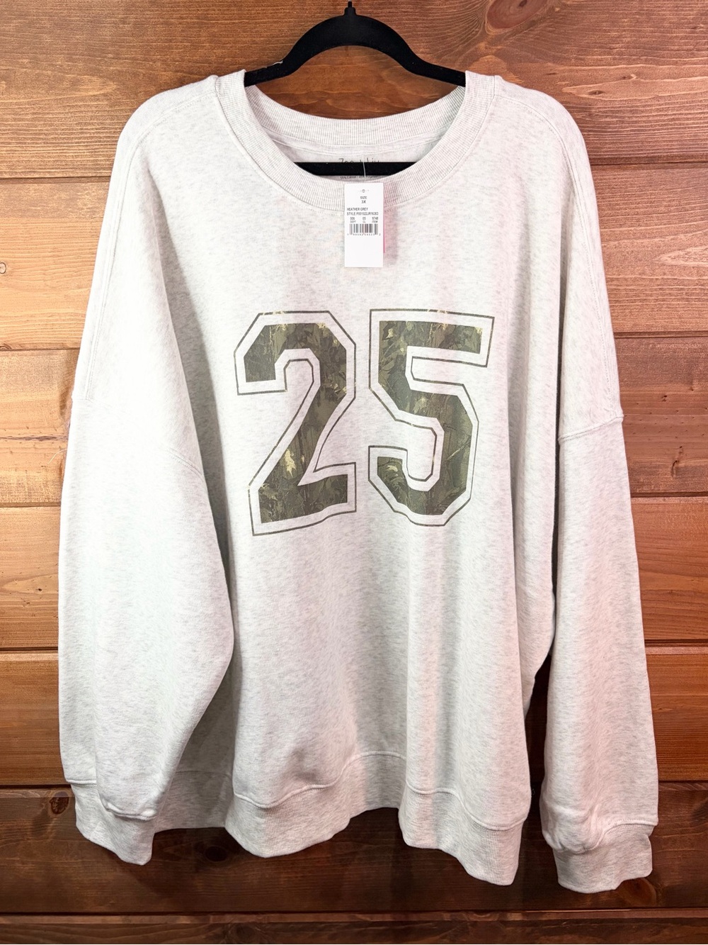 Zoe + Liv Heather Gray Pullover Sweatshirt with '25' Camo Accent Size 3X 💕